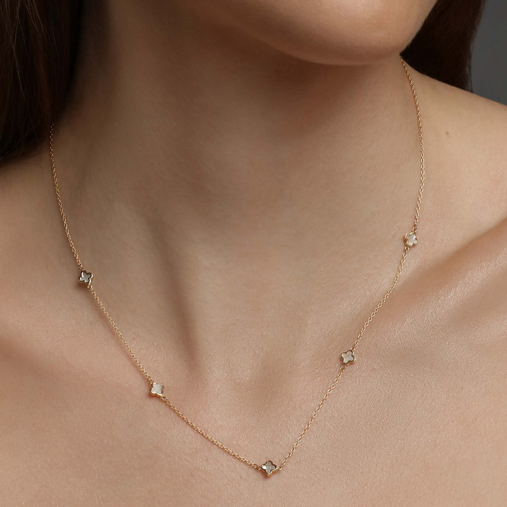 Mini Clover Chain