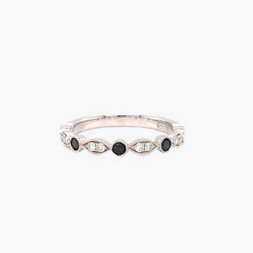 Stacker black diamond