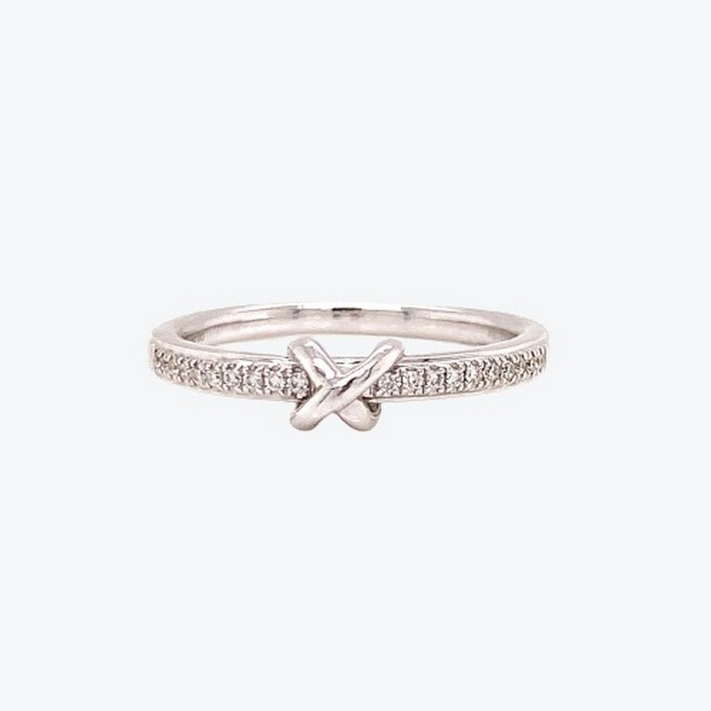 Diamond Kisses